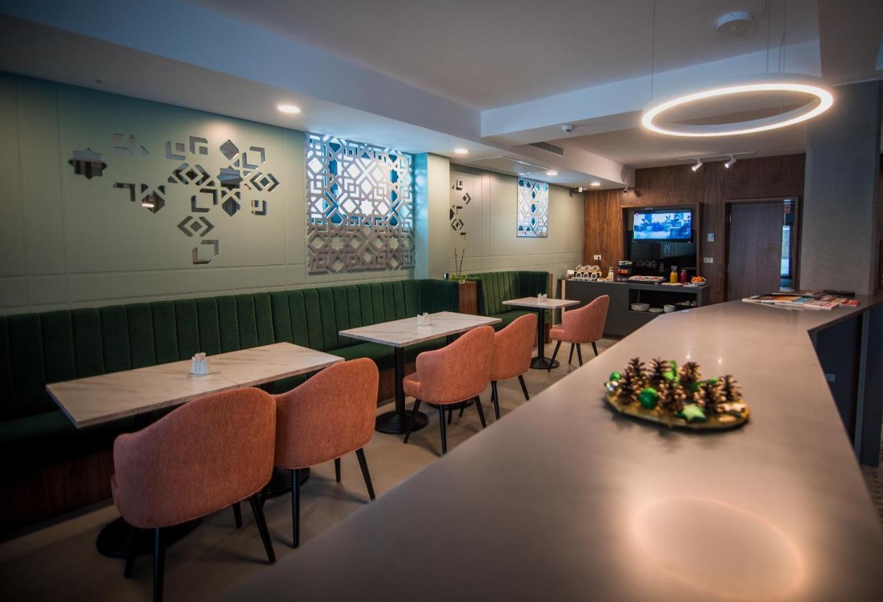 Element Hotel Alba Iulia Exterior photo